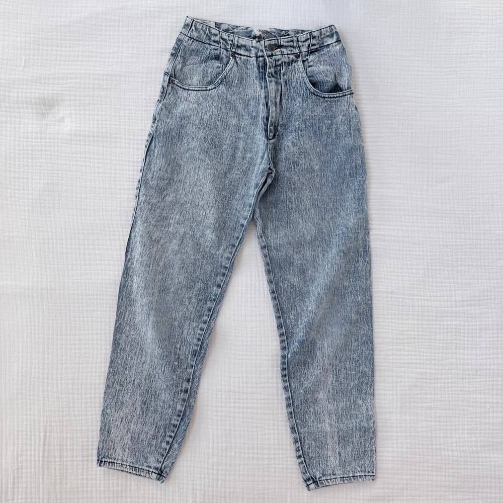 Pure Jeanswear Women's [7] Acid‎ Washed Stretch Denim 90s Era Tapered Jeans